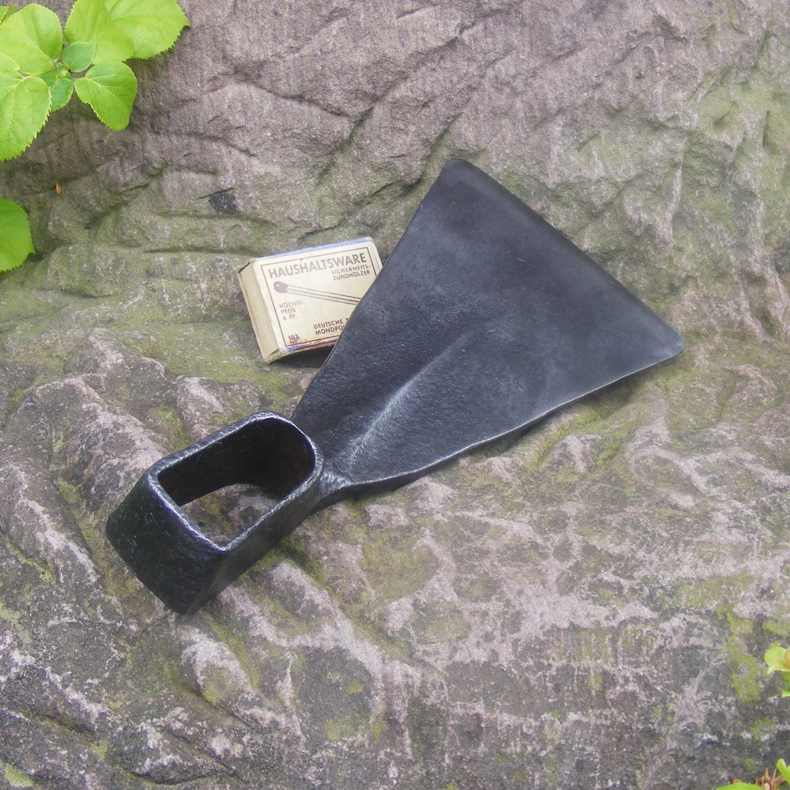 alte geschmiedete Hacke Feldhacke Gartenhacke 225x112mm Landwirt