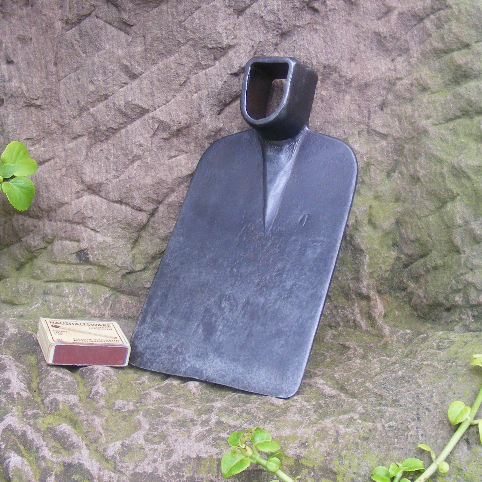 alte Feldhacke Gartenhacke geschmiedet Breite/Höhe 215x127mm