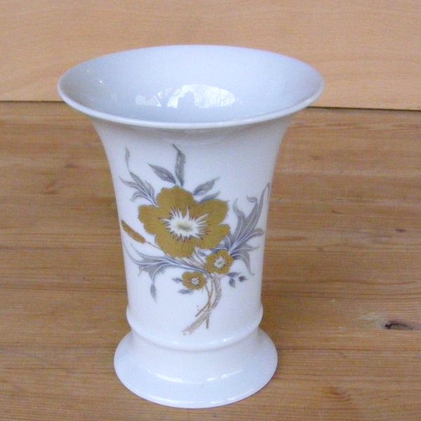 alte AK Kaiser Vase Trompetenvase mit Blumendekor Gold